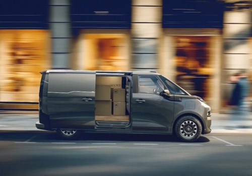 Renault przejmuje Flexis i wraca do elektrycznych vanów