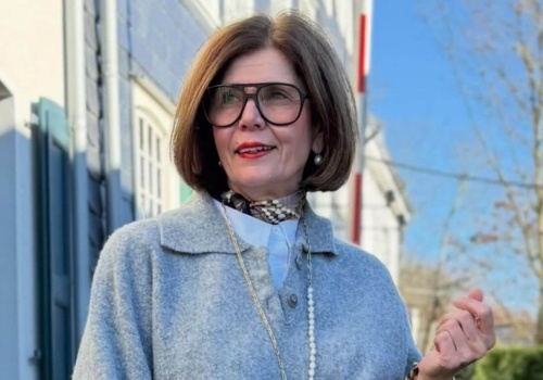 Te odmładzające fryzury dla 50-latek znów będą na topie. Dodają lekkości, blasku i klasy