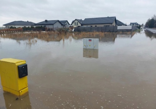 Ponad 120 interwencji przez roztopy. Strażacy z Lubelszczyzny mają pełne ręce roboty