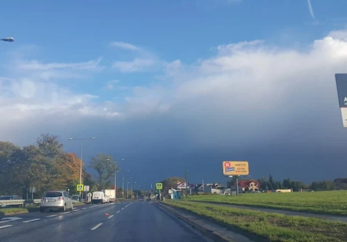 Zablokują wjazdówkę do Krakowa w porannym szczycie. Protest w sprawie zabudowy  Bronowic