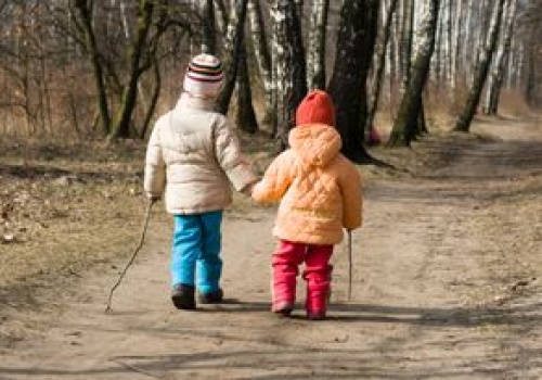 Katastrofa demograficzna. Chcą dać 208 tys. 800 złotych na dziecko