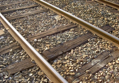 Analiza finansowania i struktury wydatków na transport kolejowy w województwie opolskim