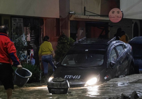 Katastrofa helikoptera podczas akcji pomocy powodzianom. Wiele ofiar, wśród nich dzieci