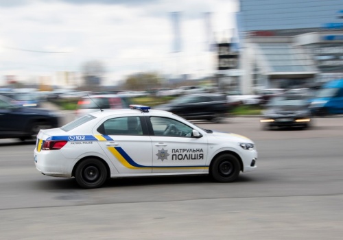 Zamach terrorystyczny w Mikołajowie. Pięciu policjantów rannych, jeden walczy o życie