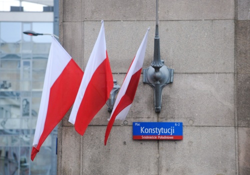 Jerzy Surdykowski: Przeklęty los centrysty