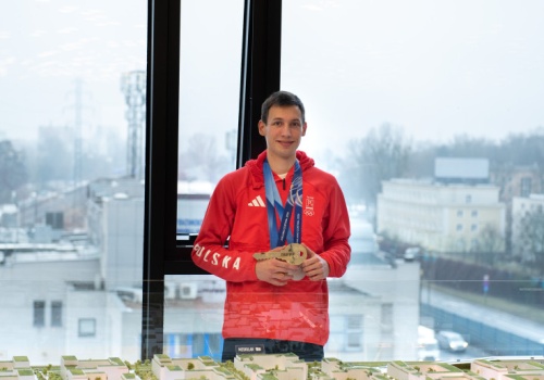 Mieszkanie za medale. Zaskakująca decyzja dewelopera