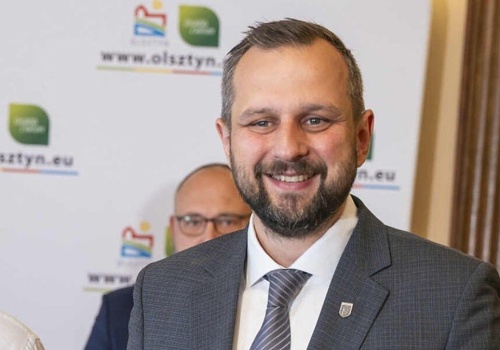 Podwyżki w olsztyńskim Urzędzie Miasta. Znów dostaną je tylko wybrani