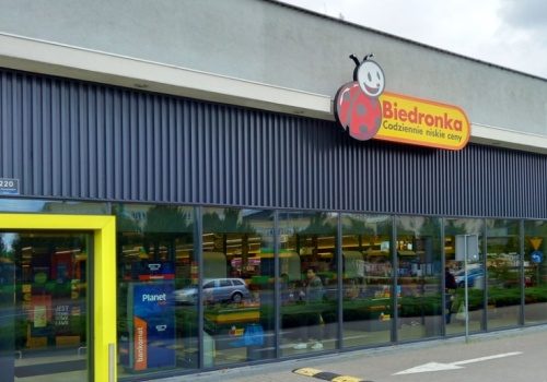 Kompozytor w kampanii Biedronki. Kawa stała się instrumentem