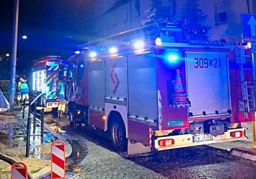 Makabra na Nadodrzu. Kobieta i mężczyzna zaczadzili się dymem z tlącego się tapczanu