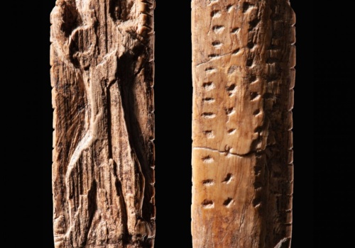 Czym były znaki na figurkach sprzed 40 tysięcy lat?