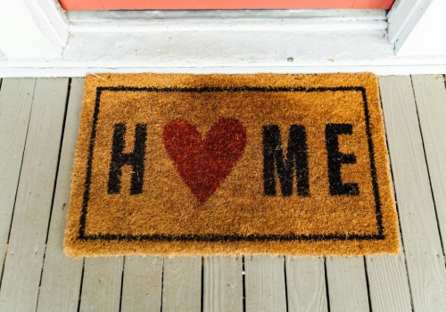 Koniec z wycieraczkami do butów. To nowoczesne rozwiązanie je zastępuje