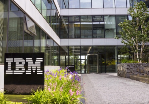 Gigant spada z hukiem na giełdzie. Wystarczył jeden wpis o AI