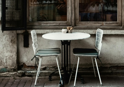 Kultowa Eszeweria znika z Kazimierza. W jej miejsce nowy hotel