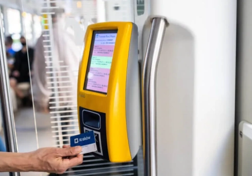 10 zł mniej za bilet miesięczny niż planowano w Krakowie