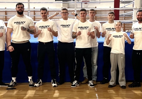 Bokserski maraton w Wieliczce. Halny Nowy Sącz wraca z kompletem zwycięstw