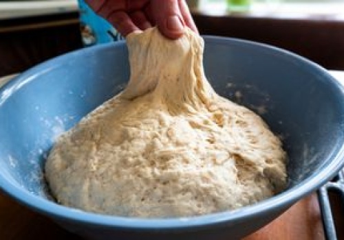 Nie trzaskaj drzwiami, bo nie wyrośnie. Naukowcy przyznali babci rację