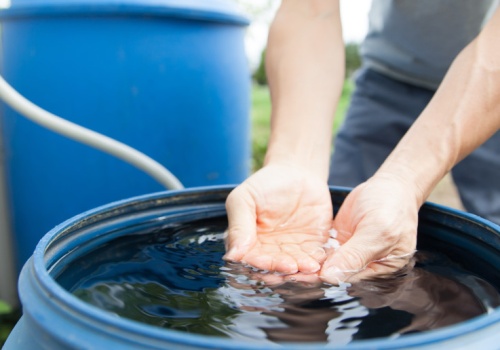 Nawet 10 000 zł na zbieranie deszczówki. Przelew dopiero po spełnieniu warunku