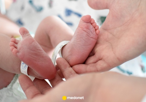 W Wielkiej Brytanii urodziło się niezwykłe dziecko. Trzeci taki przypadek w Europie