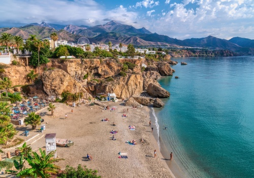 Andaluzja w szczycie wakacji  🌊 ✨ Loty i ⭐⭐⭐⭐hotel na za 1276 PLN ✈️ 😍