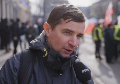 Magazyny pełne, ceny zbóż niskie. Rolnicy ostrzegają, że sytuacja się pogarsza