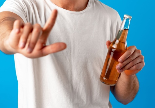 Wkrótce we Włocławku wejdzie nocny zakaz sprzedaży alkoholu. Zapadła również decyzja ws. połączenia szkół