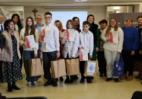 Konkurs o Powstaniu Styczniowym. Nagrody za wiedzę i talenty plastyczne