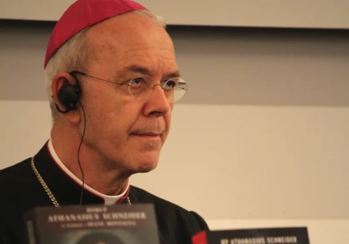 Ważny apel biskupa Schneidera do papieża. Chodzi o Bractwo św. Piusa X