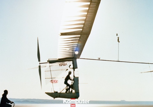 Gossamer Condor to najlżejszy samolot świata. Ważył mniej od przeciętnego dziecka