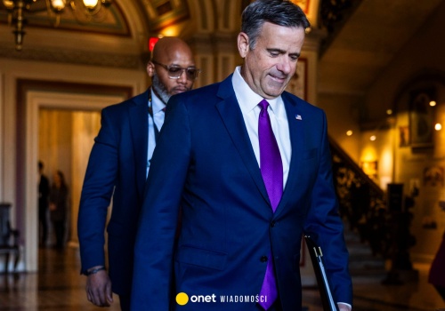 Spotkanie za zamkniętymi drzwiami w Białym Domu. Dyrektor CIA przedstawił kongresmenom sytuację wokół Iranu