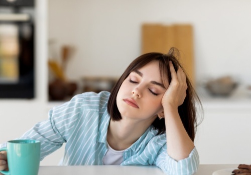 „Wyczerpani doskonałością”, czyli o zmęczeniu polskich rodziców