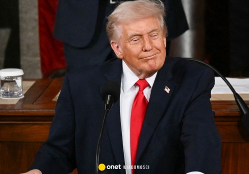 Amerykański sen. Donald Trump skorzystał z okazji i zrobił show. 