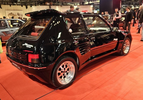 43 lata temu mały Peugeot uratował wielką markę. 24 lutego 1983 roku rozpoczęła się historia 205