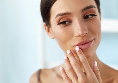 Zmieszaj i nałóż na usta. Będą większe już w 5 min