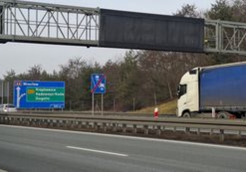 Nowy sprzęt na autostradzie. To 