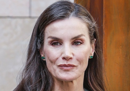 Królowa wyszła i przyciągnęła wzrok. Wszystko za sprawą jednego szczegółu