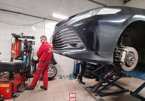 Czy to pora na zmianę opon? Wielu kierowców już o tym, nie myśli