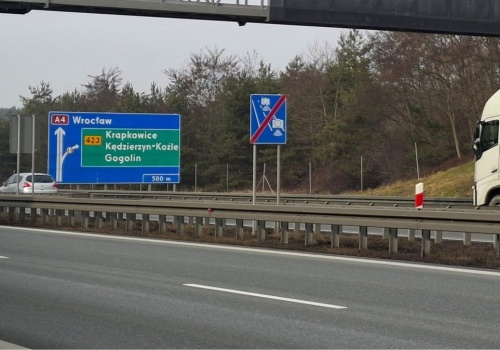 Nowy odcinkowy pomiar prędkości na A4. Kierowcy pod kontrolą przez 6,5 km