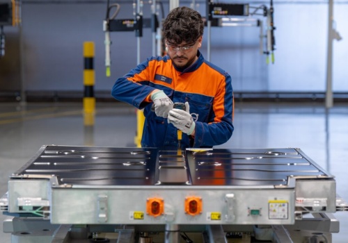 Baterie w 40 323 egzemplarzach Volvo EX30 69 kWh do naprawy. Nie dotyczy to Polski