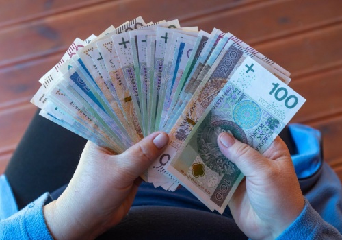 Tyle wynosi najwyższa emerytura w kraju. Polak pracował przez 67 lat, teraz żyje jak król