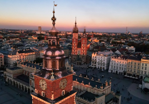 Trybunał Konstytucyjny sprawdzi SCT w Krakowie. Mocny cios PiS przed referendum