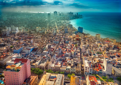 Meksyk rozważa wznowienie dostaw ropy na Kubę