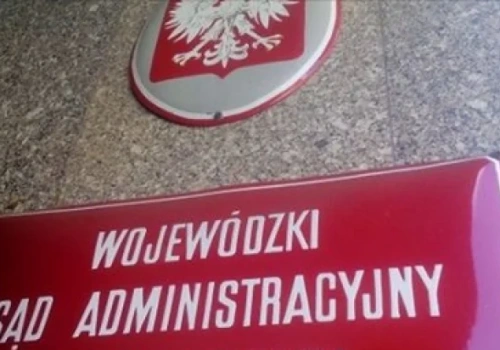 Radny uczył pływać na miejskiej pływalni. Zdaniem sądu naruszył przepisy
