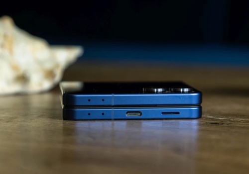 Składane smartfony wytrzymają więcej. Samsung zadba, by się nie zniszczyły