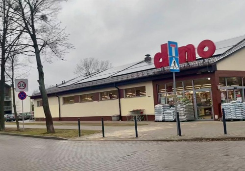 „Mamy nagrania”. Dino wykorzystuje monitoring do pilnowania pracowników?