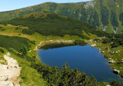 Jedna z najpiękniejszych dolin w Tatrach. Malowniczy szlak i mniej turystów