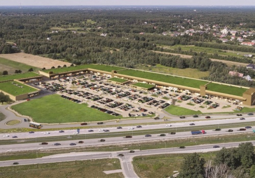 Nowe centrum zakupów rośnie pod Warszawą. Otwarcie pod koniec roku