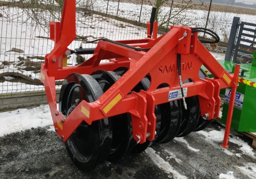 Wał pryzmowy Samstal ma teraz boczny docisk. Ile kosztuje?