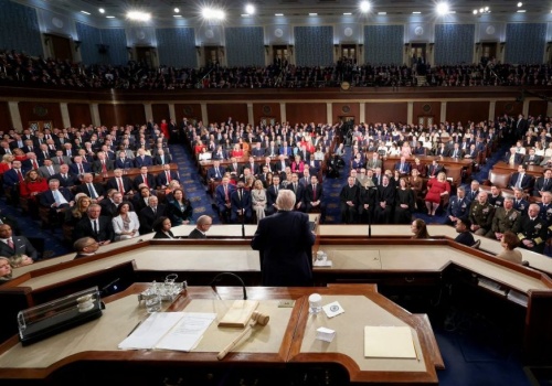 Najdłuższe orędzie Trumpa. Mocne słowa o migracji i gospodarce