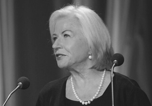 Bożena Dykiel pożegnana przez tłumy. Odczytany list od rodziny ściska za gardło