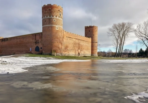 Łydynia z trudem mieści się w korycie, a zbliża się ocieplenie